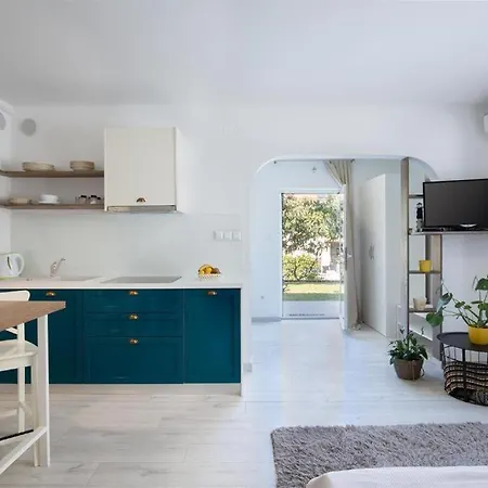 Marina House With Brand New *
